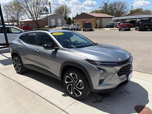 Sterling Gray Metallic 2026 Chevrolet Trax 2RS