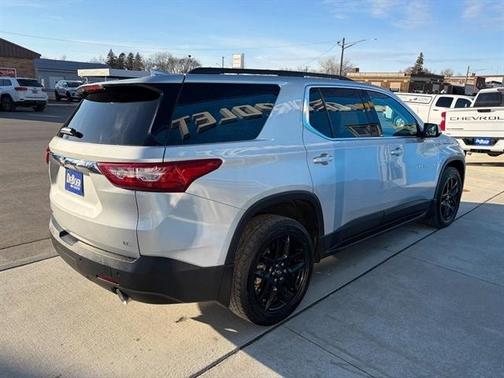 2020 Chevrolet Traverse LT Leather