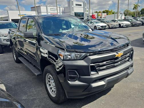 2025 Chevrolet Colorado WT