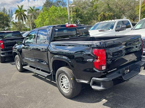 2025 Chevrolet Colorado WT
