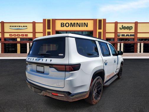 2025 Jeep Wagoneer Series II