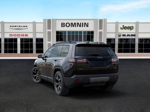 Diamond Black 2026 Jeep Cherokee Overland
