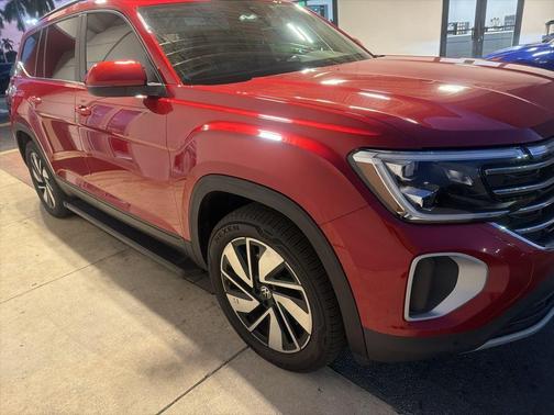 2024 Volkswagen Atlas 2.0T SE w/Technology