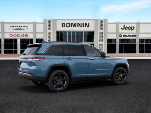 Steel Blue 2026 Jeep Grand Cherokee Limited