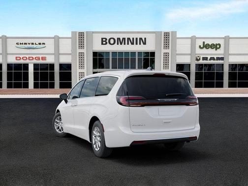 White 2027 Chrysler Pacifica SELECT