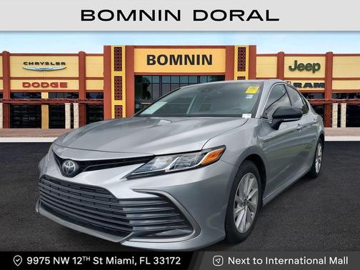 2022 Toyota Camry LE