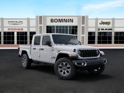 Bright White Clearcoat 2026 Jeep Gladiator Sport