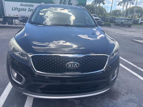 2017 Kia Sorento EX