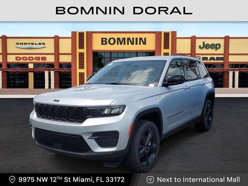 2025 Jeep Grand Cherokee Laredo
