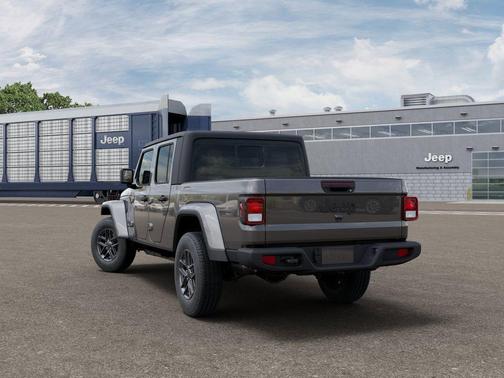 2025 Jeep Gladiator Sport