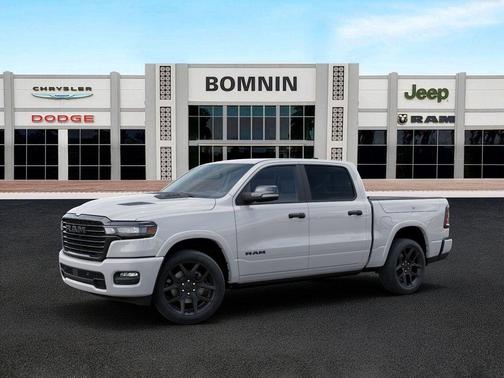 Bright White Clearcoat 2026 RAM 1500 Laramie