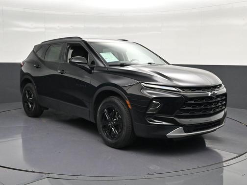 Black 2024 Chevrolet Blazer LT