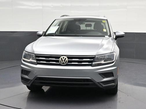 Pyrite Silver Metallic 2019 Volkswagen Tiguan 2.0T SE