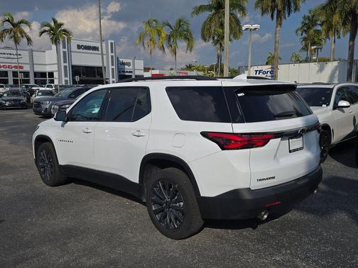 2023 Chevrolet Traverse RS