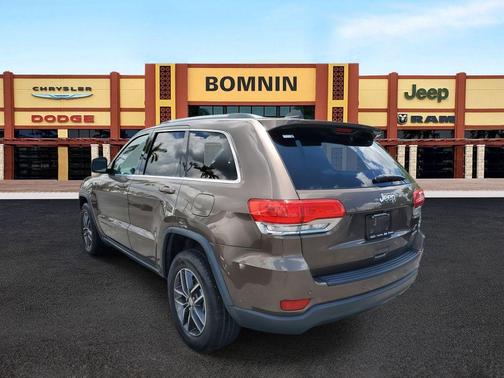 2017 Jeep Grand Cherokee Laredo