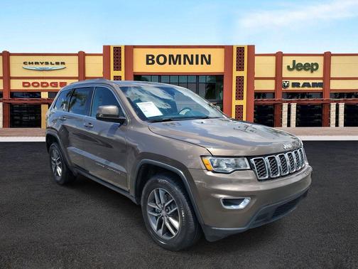 2017 Jeep Grand Cherokee Laredo