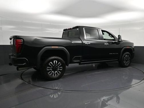 Onyx Black 2025 GMC Sierra 2500 Denali Ultimate