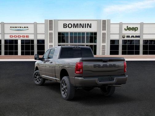 Crystal Metallic 2026 RAM 2500 Laramie