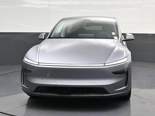 Gray 2026 Tesla Model Y PREMIUM