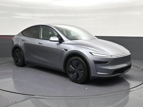 Gray 2026 Tesla Model Y PREMIUM