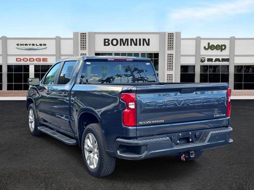 2022 Chevrolet Silverado 1500 Limited Custom