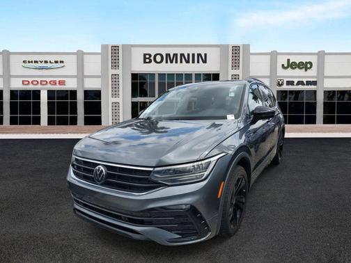 2023 Volkswagen Tiguan 2.0T SE R-Line Black
