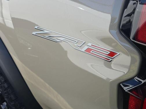 2023 Chevrolet Colorado ZR2