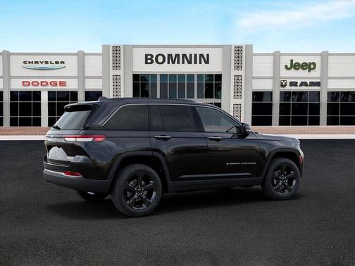 Diamond Black 2026 Jeep Grand Cherokee Limited