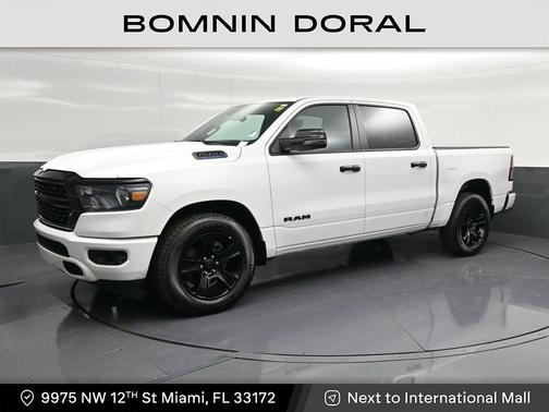 Bright White Clearcoat 2023 RAM 1500 Big Horn