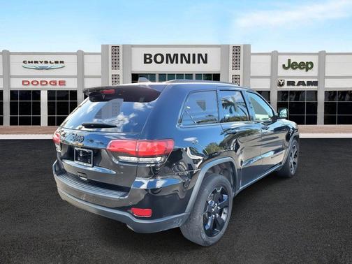 2021 Jeep Grand Cherokee Laredo