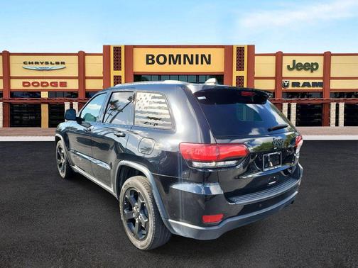2021 Jeep Grand Cherokee Laredo