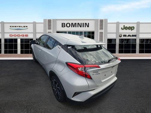 2021 Toyota C-HR XLE