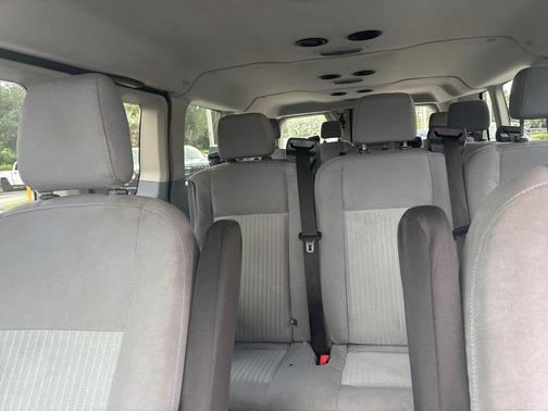 2017 Ford Transit-350