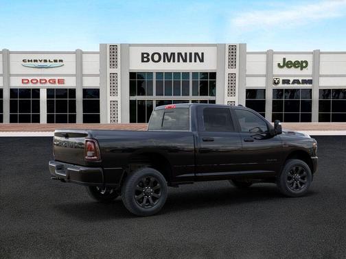 Diamond Black 2026 RAM 2500 Big Horn