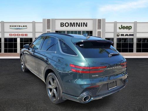 2023 Genesis GV70 2.5T