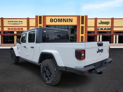 2025 Jeep Gladiator Sport