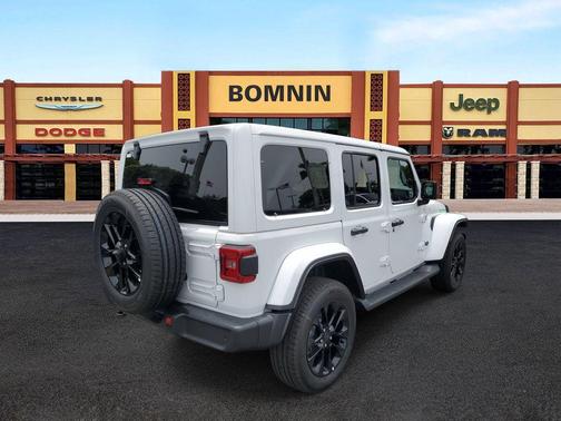 2025 Jeep Wrangler 4xe Sahara