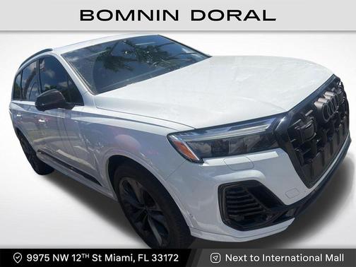Glacier White Metallic 2025 Audi Q7 55 Premium Plus