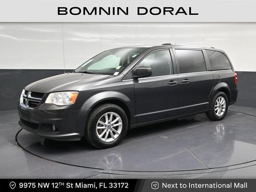 Granite Crystal Clearcoat Metallic 2018 Dodge Grand Caravan SXT