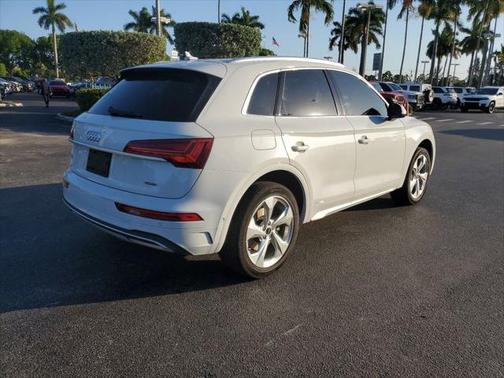 2021 Audi Q5 45 Prestige