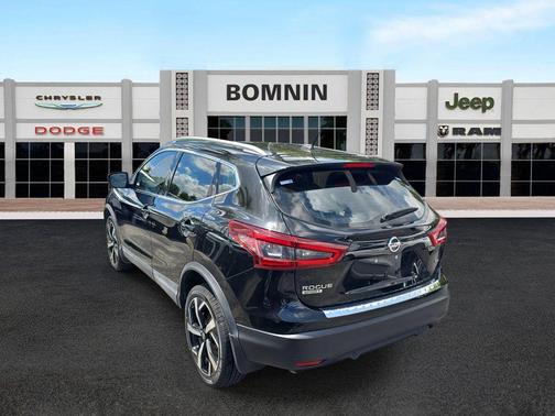 2020 Nissan Rogue Sport SL