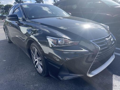2018 Lexus IS 300 Base