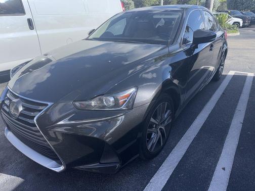 2018 Lexus IS 300 Base