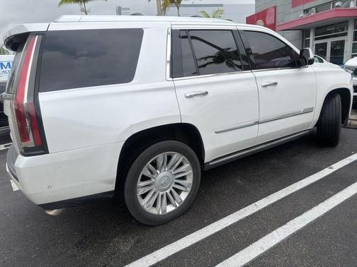 2018 Cadillac Escalade Platinum