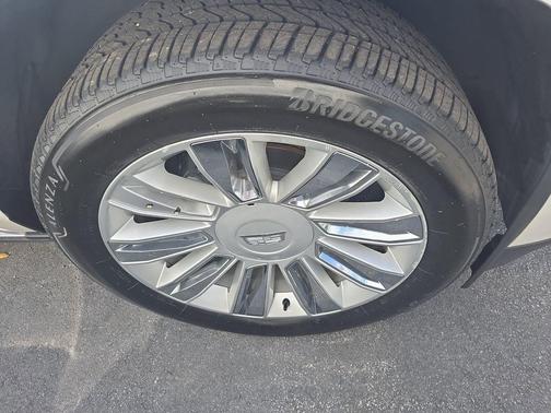 2018 Cadillac Escalade Platinum