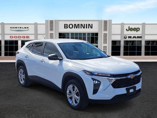 2024 Chevrolet Trax LS