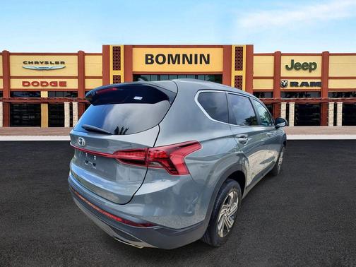 2023 Hyundai SANTA FE SE