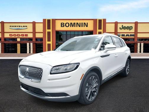 2023 Lincoln Nautilus Reserve