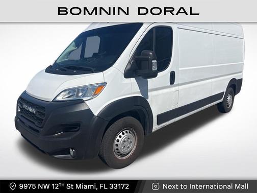 White 2024 RAM ProMaster 2500 High Roof