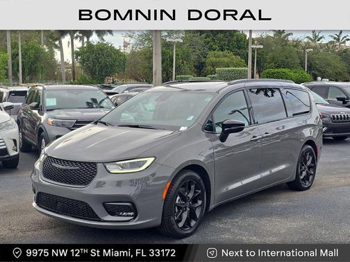 2025 Chrysler Pacifica Limited